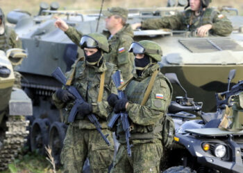 Ресей Қырымға әуе шабуылына қарсы қорғаныс жүйелері үшін күшейткіштер мен қосымша зымырандарды орналастырды – барлау