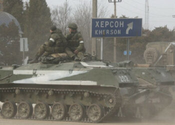 Ресейліктер алып жатқан Херсон облысының әкімшілік шекараларының жабылатынын жариялады