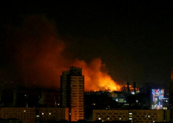 Ресейліктер шабуыл жасай алмайды, сондықтан түнгі уақытта қалаларды қоршауға алды – Бас штаб