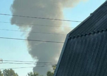 Ресейліктер Запорожьедегі қонақ үйге, қосалқы станцияға және теле мұнараға зымыран соққысын бастады