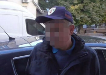 58 жасар Львов тұрғыны әскери адамға шабуыл жасағаны үшін 8 жылға бас бостандығынан айырылды