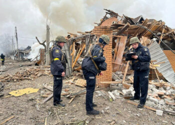 Ресей Днепрдегі жеке секторға зымырандармен соққы берді (фото)