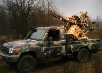 Чех еріктілері Украина Қарулы Күштері үшін 15 жылжымалы зениттік жүйені сатып алады