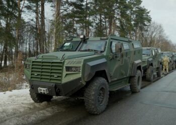 Канада шекарашыларға Рошель броньды жауынгерлік машиналарын тапсырды (фото, видео)