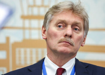 Кремль Зеленскийдің Рождествода Украинадан өз әскерін шығару туралы ұсынысына жауап берді