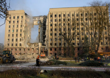 Орыстар қиратқан Николаев облыстық мемлекеттік басқармасының ғимараты бұзылады