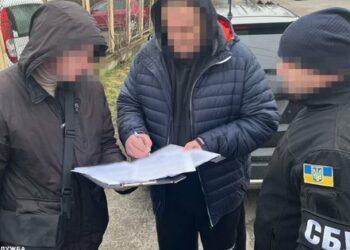 СБУ Киевтегі Сватов қаласынан әріптесін ұстады