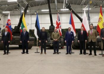 Еуропаның тоғыз елі Украинаға бұрын-соңды болмаған әскери көмек көрсетуге уәде берді