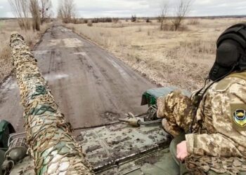 Львівська 103 бригада ТрО показала трофейний бойовий танк