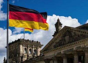 Німеччина планує вислати понад 30 російських дипломатів