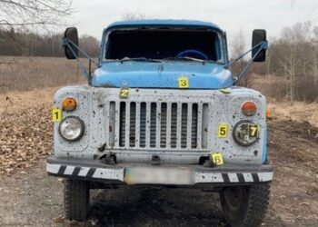 Двоє цивільних загинули внаслідок обстрілу росіянами молоковоза на Сумщині