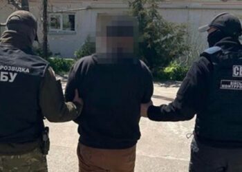 СБУ затримала за державну зраду військового моряка