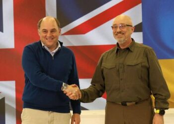 Міністр оборони Великої Британії раптово відвідав Київ