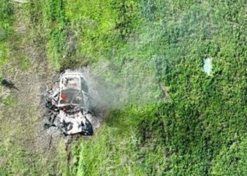 На Харківщині росіяни керованою ракетою підірвали авто з чотирма цивільними