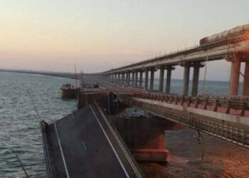 Британська розвідка оцінила здатність Москви захистити Кримський міст від ударів
