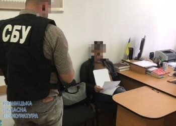 Суд на 14 років ув'язнив житомирянина, який працював на пропагандистські ЗМІ у Криму