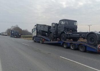 Польські фермери вдруге заблокували на кордоні вантажівки для ЗСУ