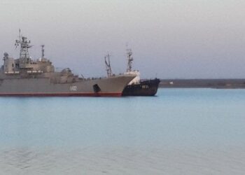 ЗСУ атакували десантний корабель «Костянтин Ольшанський»