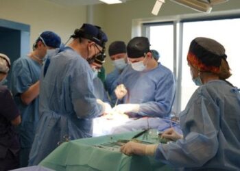 Львівські хірурги повернули 63-річній мешканці Рубіжного здатність знову усміхатися