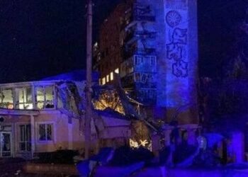 Окупанти вдарили по готелю у Краматорську, де перебували журналісти