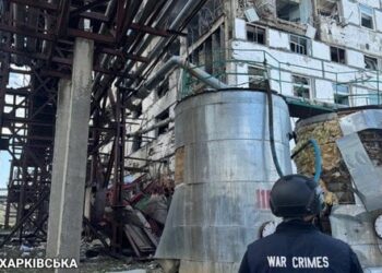 Росіяни вдарили по цивільному підприємству на Харківщині, є загиблі та травмовані