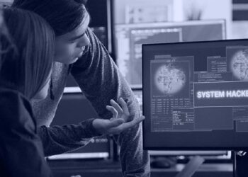 Російські хакери здійснили масштабну атаку на держреєстри України