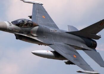 Бельгія щонайменше на рік затримає передачу Україні винищувачів F-16