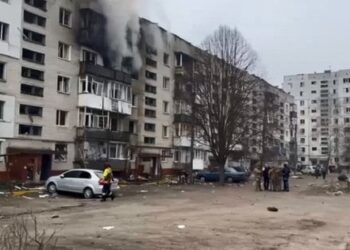 Росіяни вдарили по центральній частині Сум, понад 25 постраждалих