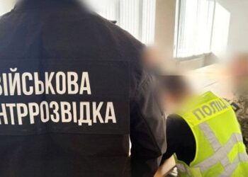 Залучені до зведення будинку для командира солдати тернопільської бригади отримали підозри