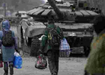 Okupanci zabierają mieszkańców Mariupola na Syberię i Daleki Wschód