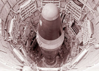 Broń nuklearna i euforia pokoju