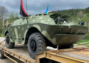 Drohobycz biznesmeni Dulianyki przekazali BRDM-2 wojsku