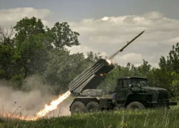 Jedno działo artyleryjskie Sił Zbrojnych Ukrainy stanowi 10-15 instalacji artyleryjskich Rosjan