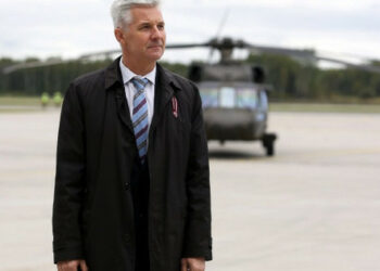 Łotwa obiecała wysłać broń i sprzęt na Ukrainę