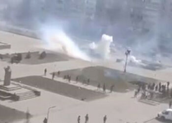 Okupanci strzelali, a granaty ogłuszające rozpędziły wiec w Entodarze