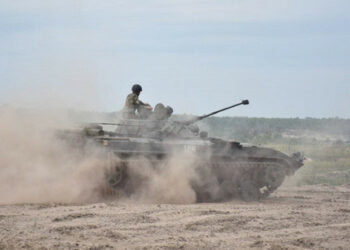 Siły Zbrojne Ukrainy zniszczyły dwa składy amunicji wroga w kierunku południowym