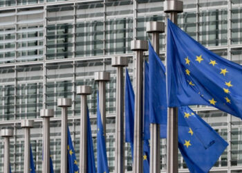 UE zaprzeczyła informacjom o "przemycie broni" z Ukrainy