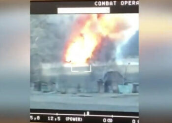 Ukraińscy spadochroniarze zniszczyli kolejną kolumnę rosyjskiego sprzętu