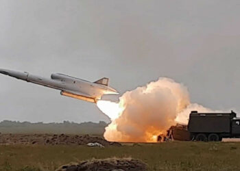 Ukraińska obrona powietrzna zestrzeliła dwa rosyjskie samoloty nad Kijowem