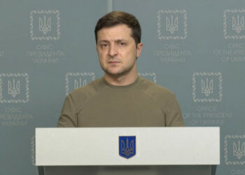 W większości kierunków zatrzymaliśmy wroga, są walki- prezydent