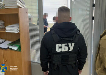 Kijowski sędzia zdemaskowany na usprawiedliwieniu rosyjskiej agresji i okrucieństw okupantów (audio)