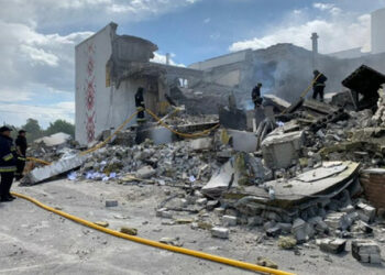 Rosjanie ponownie ostrzelali krytyczną infrastrukturę Charkowa