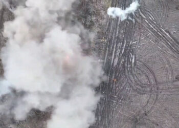 Bojownicy lwowskiej brygady zniszczyli magazyn rosyjskiej amunicji z drona