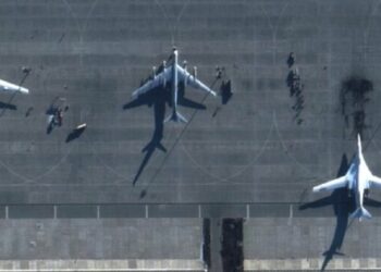 Wybuchy na lotniskach w Rosji wskazują na problemy z obroną powietrzną – brytyjski wywiad