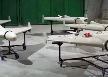 Rosjanie mają wystarczająco dużo irańskich dronów do kilku kolejnych zmasowanych ataków, mówi ISW