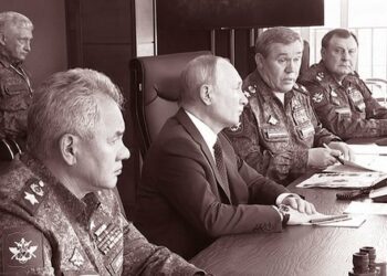 Rok wojny niczego nie nauczył agresorów. Czy mógłby uczyć?