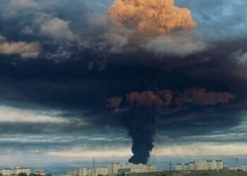 Супутник зафіксував наслідки вибуху на нафтобазі в Севастополі