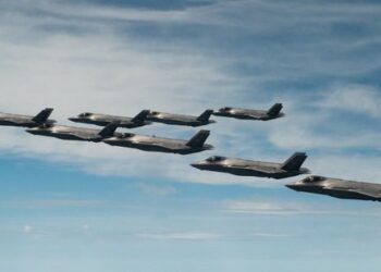 У Німеччині почались найбільші в історії НАТО авіаційні навчання