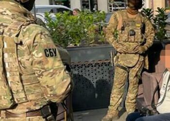 У центрі Львова СБУ затримала ватажка банди рекетирів