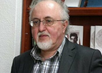 Львівський письменник потрапив у скандал через пораду, як перерахувати гроші бібліотеці у Москві